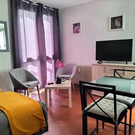 Les Bains Apartment